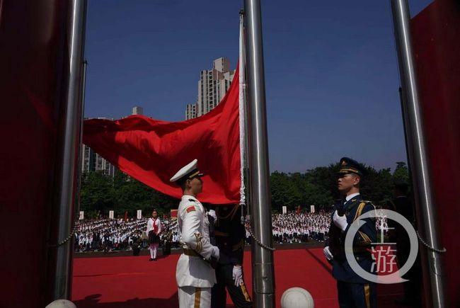 甜美公主的绚丽装扮